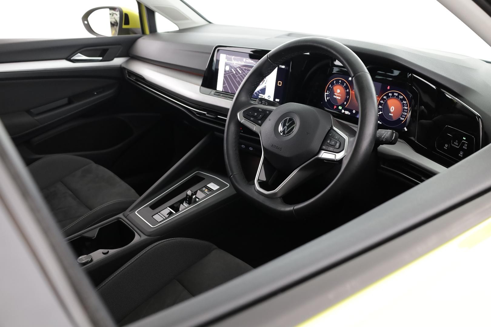 Volkswagen Golf image 4