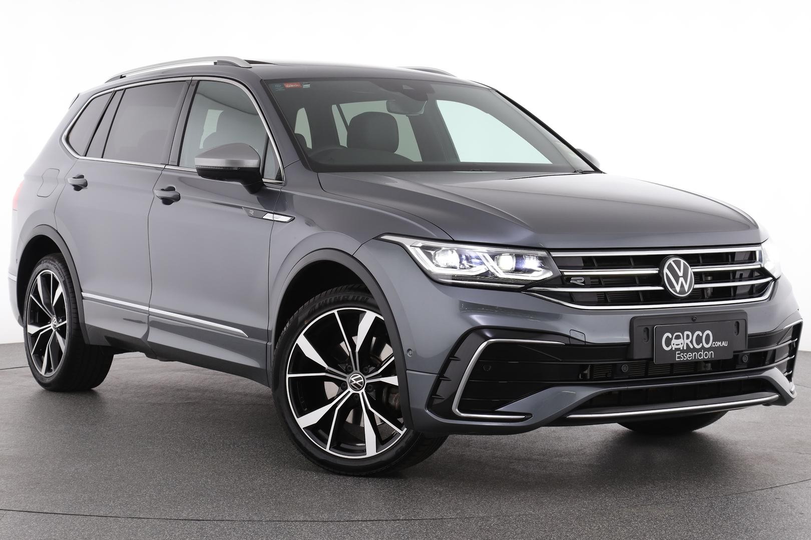 Volkswagen Tiguan image 1