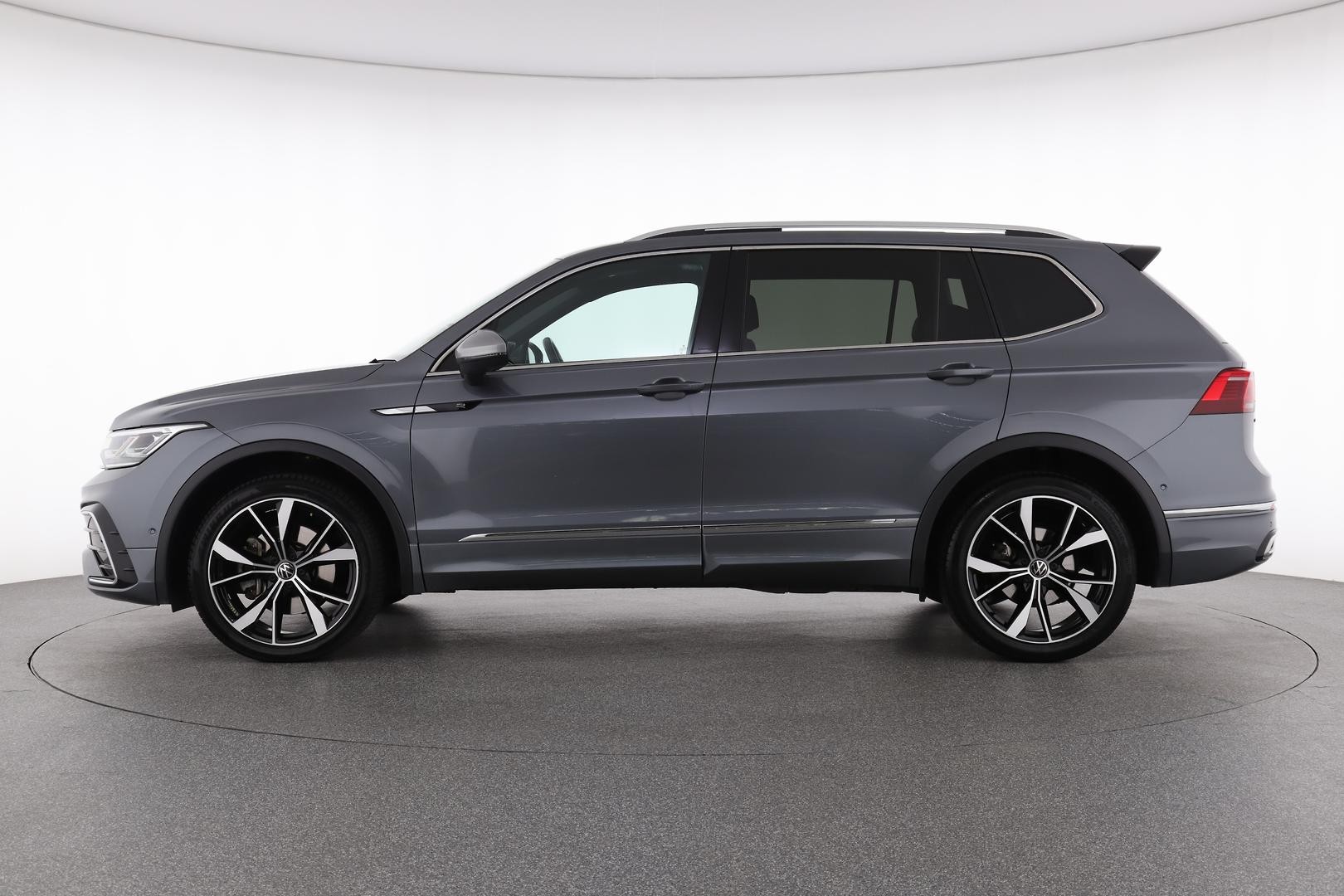 Volkswagen Tiguan image 3