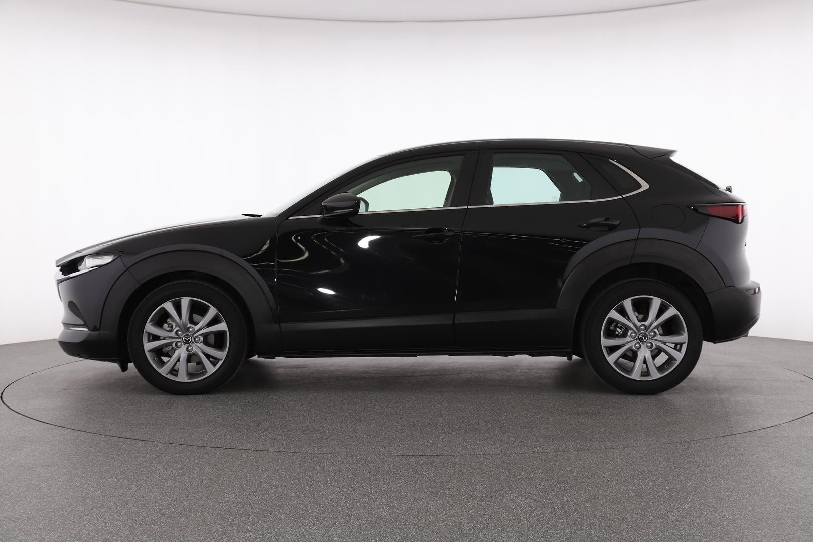 Mazda Cx-30 image 4