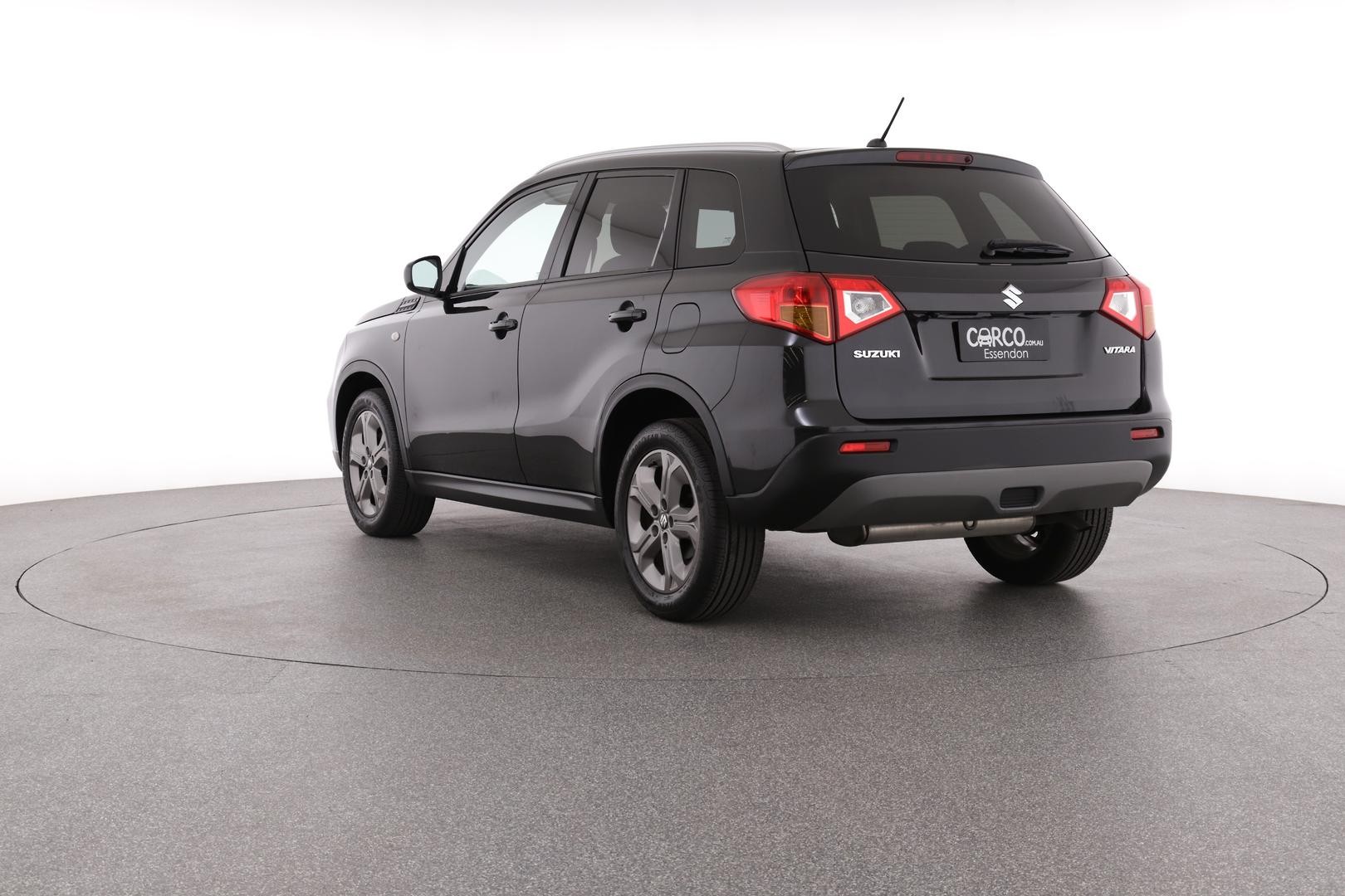 Suzuki Vitara image 3