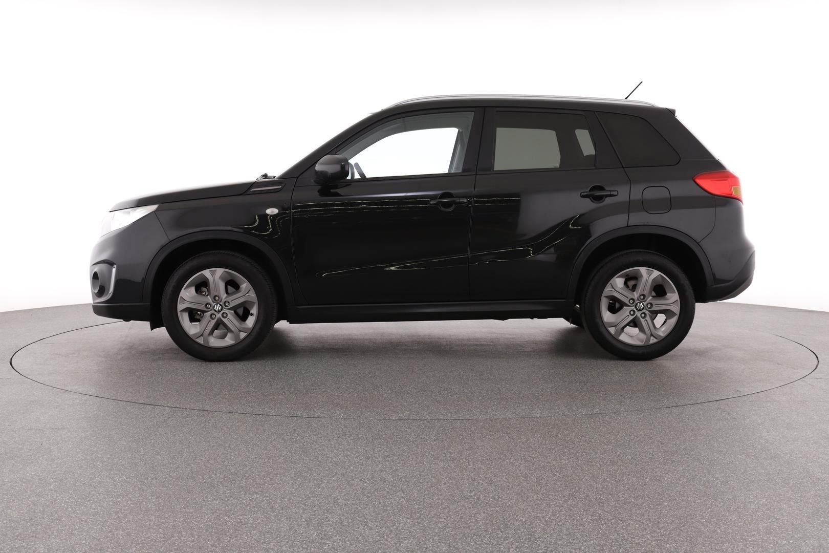 Suzuki Vitara image 2