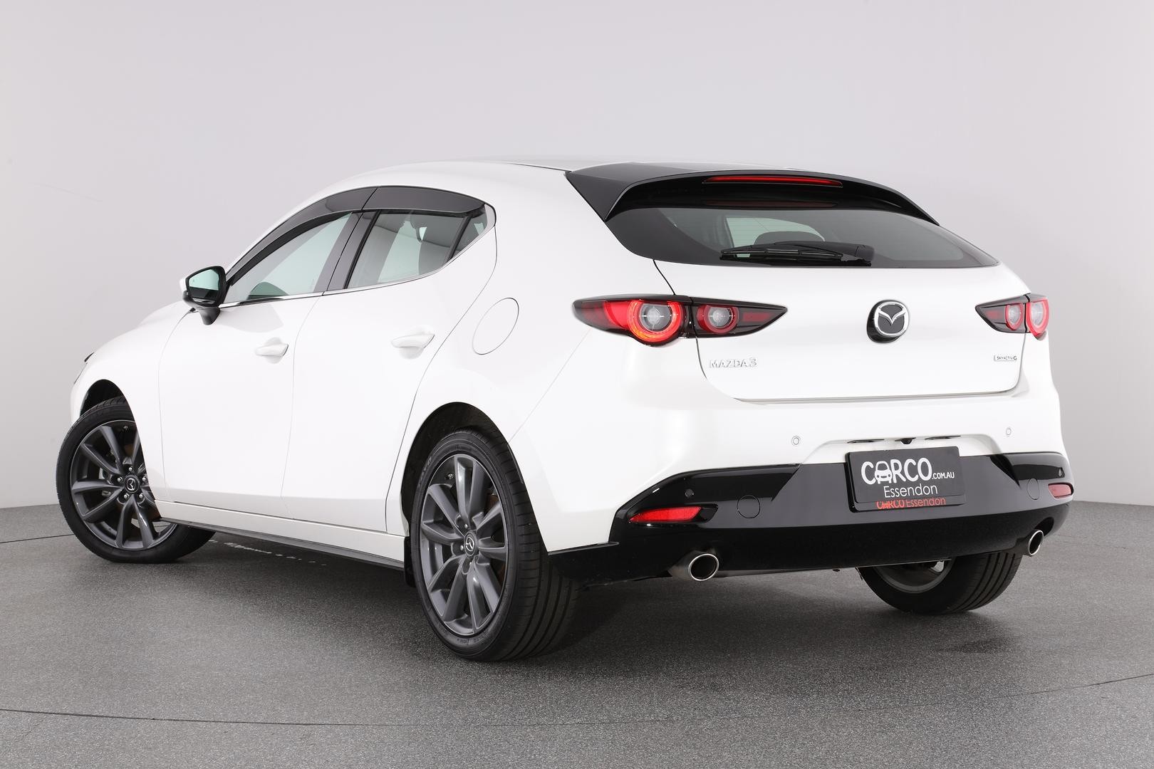 Mazda 3 image 2