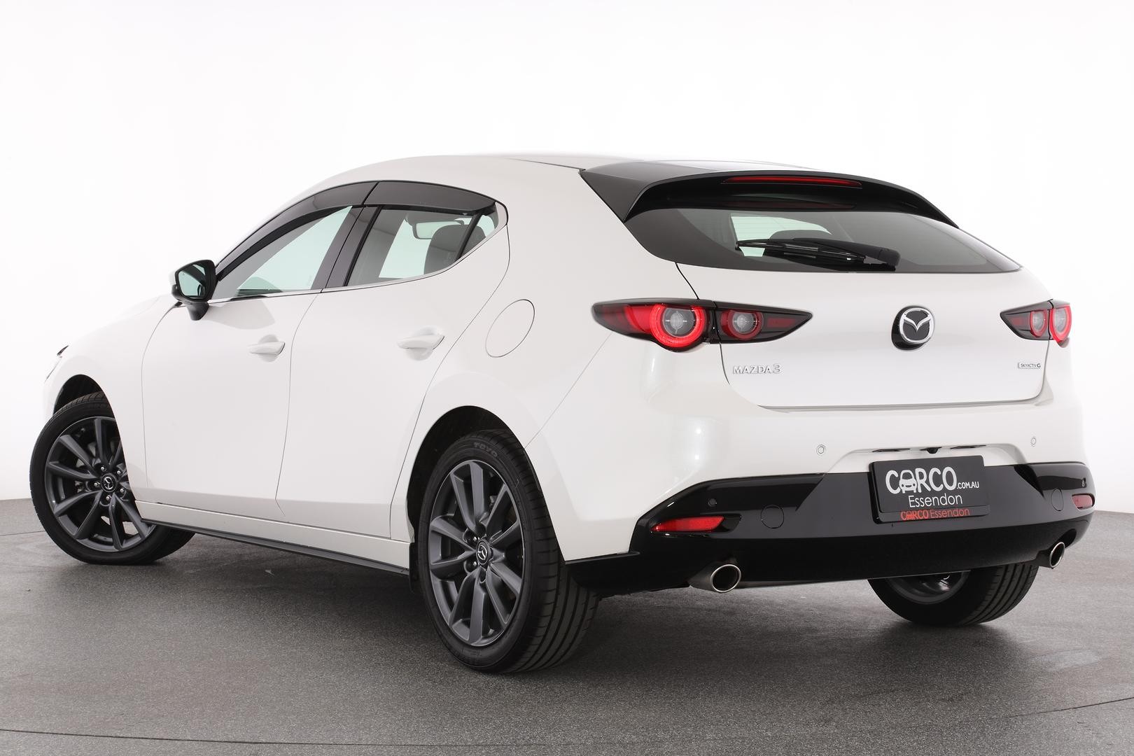 Mazda 3 image 2