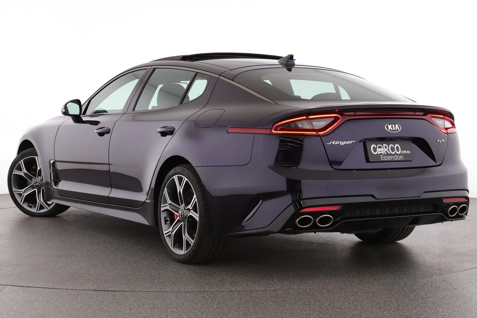 Kia Stinger image 2