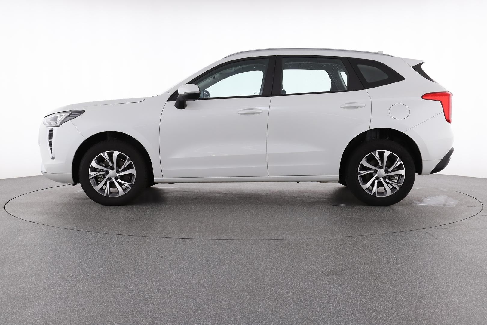 Gwm Haval Jolion image 2