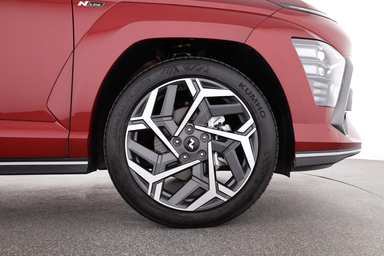 Hyundai Kona image 3