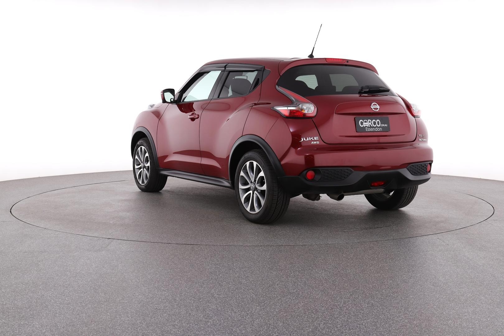 Nissan Juke image 3