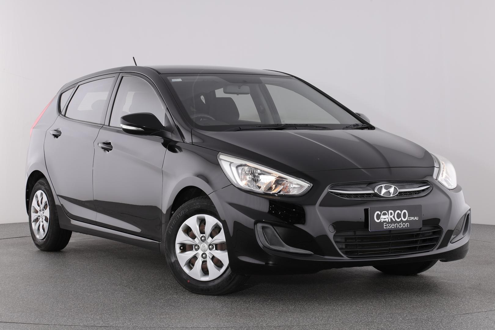 Hyundai Accent image 1