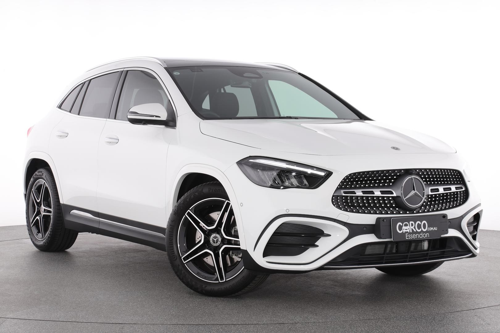 Mercedes Benz Gla-class image 1