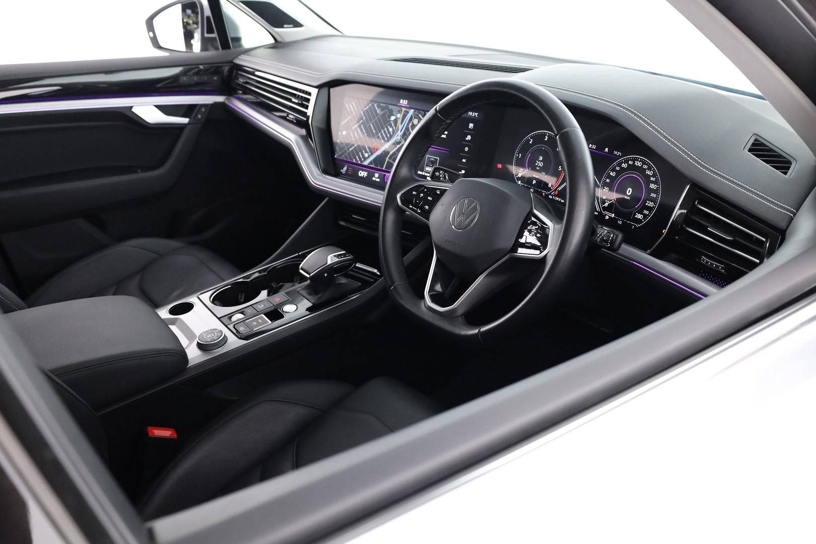 Volkswagen Touareg image 4