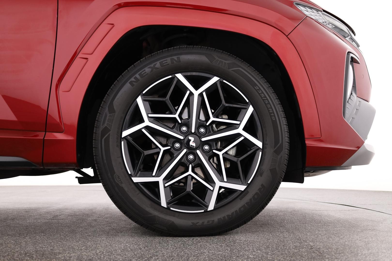 Hyundai Tucson image 3