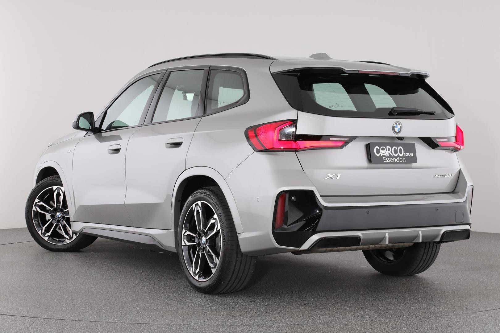 BMW X1 image 2