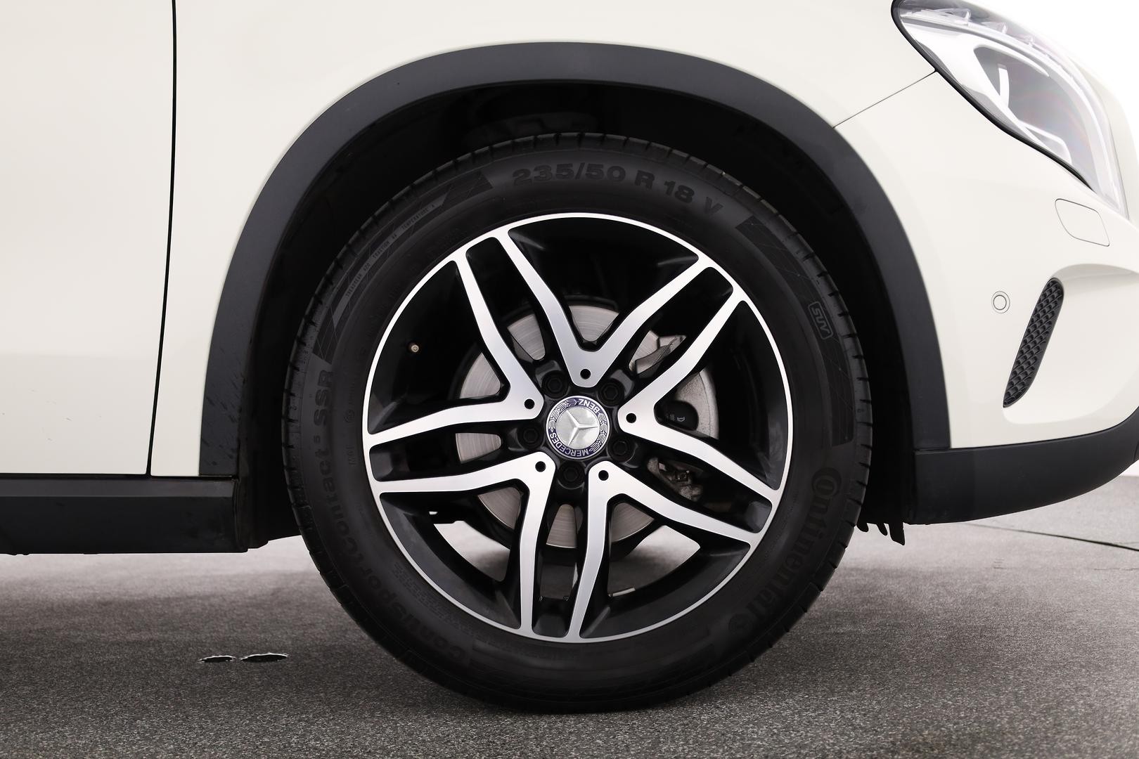 Mercedes Benz Gla-class image 3