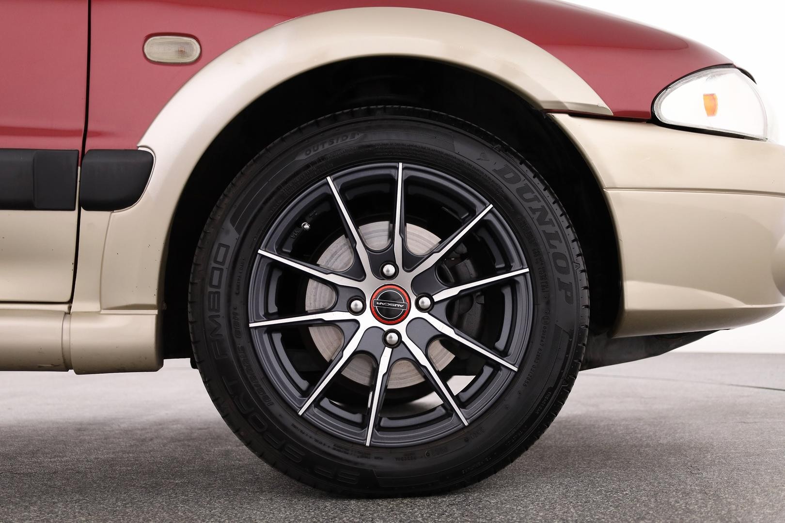 Proton Jumbuck image 3