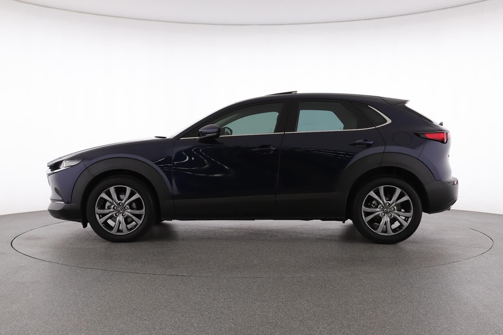 Mazda Cx-30 image 3