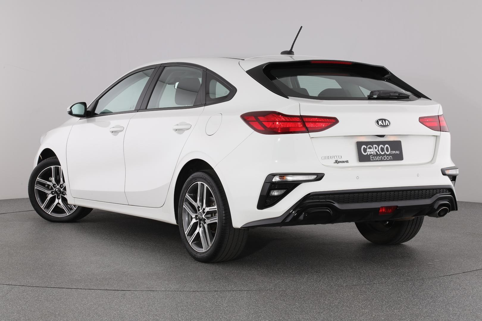 Kia Cerato image 2