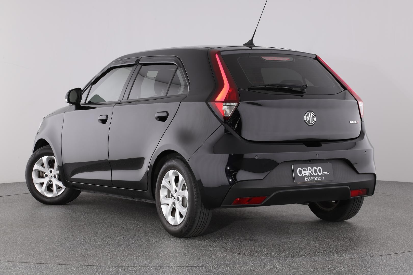 MG Mg3 image 2
