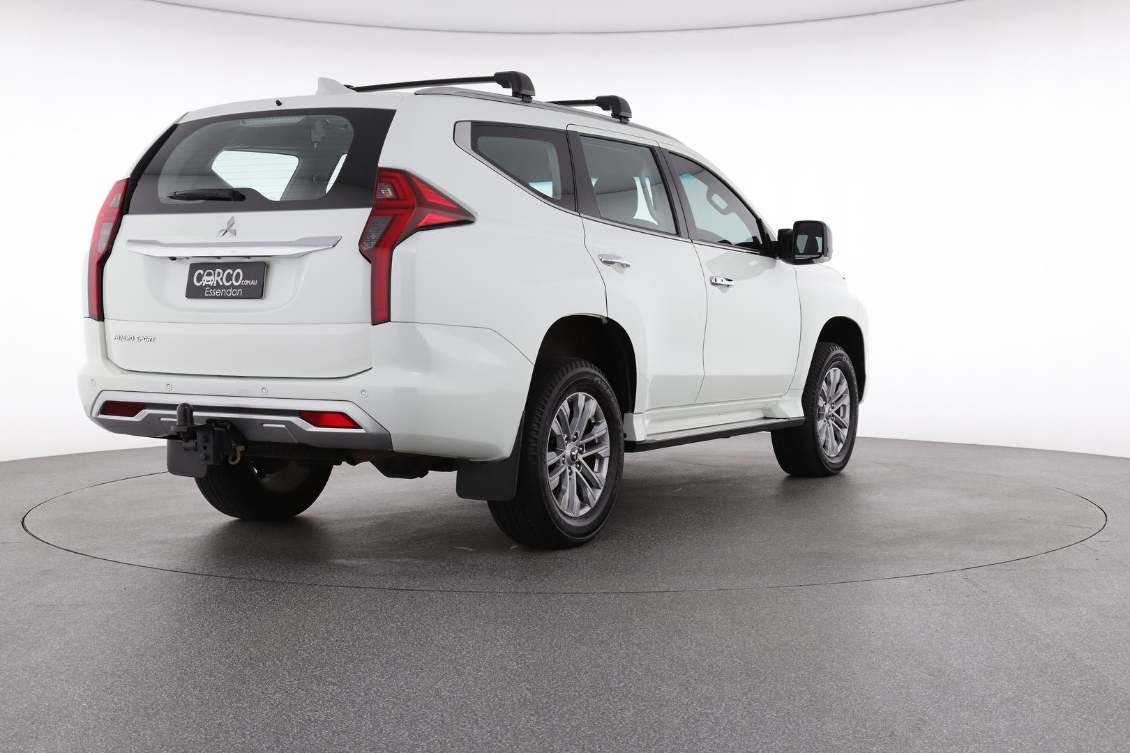 Mitsubishi Pajero Sport image 4