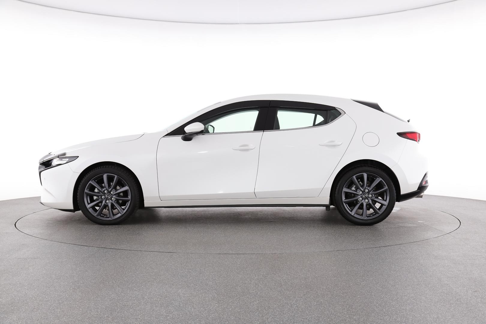Mazda 3 image 4