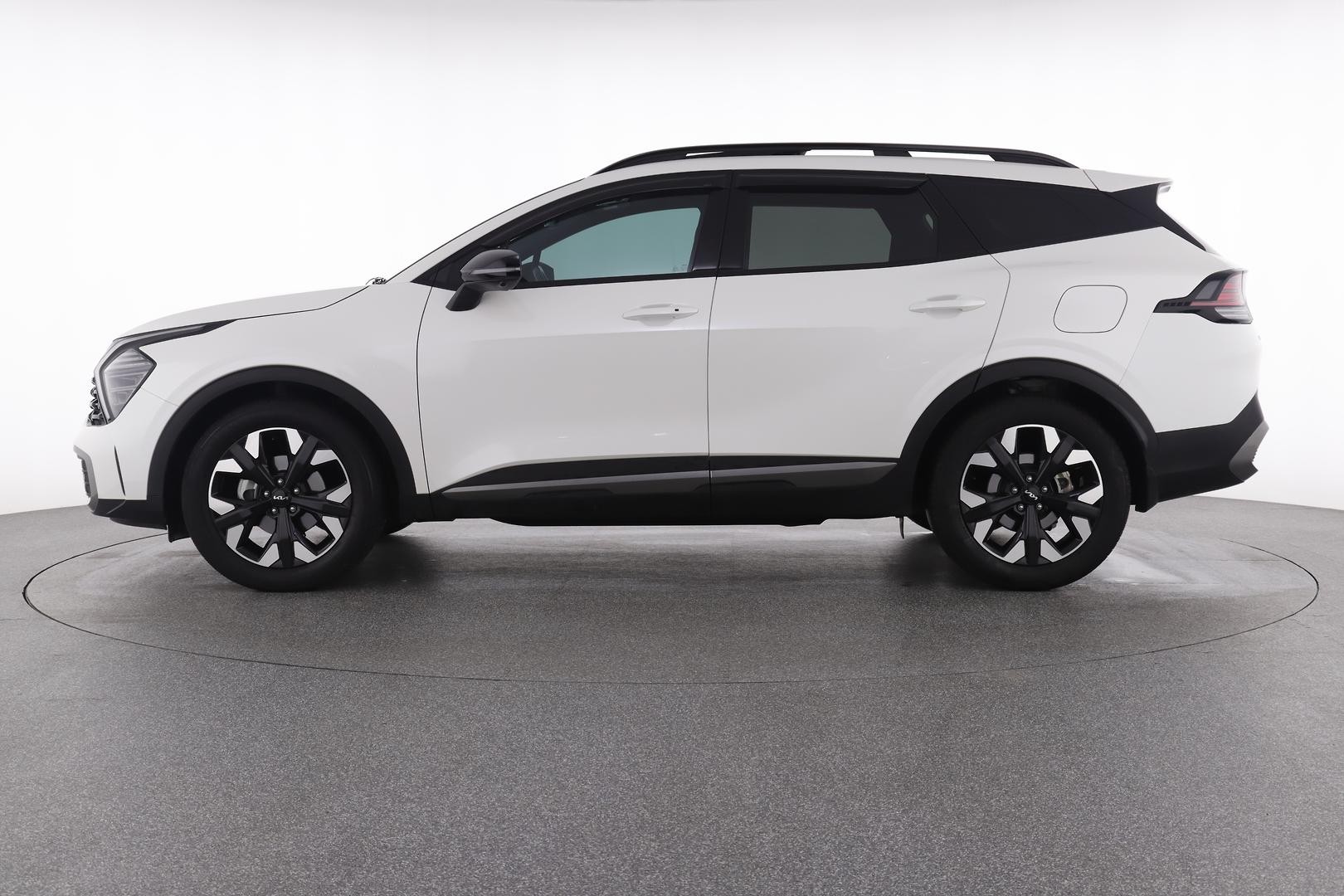 Kia Sportage image 2