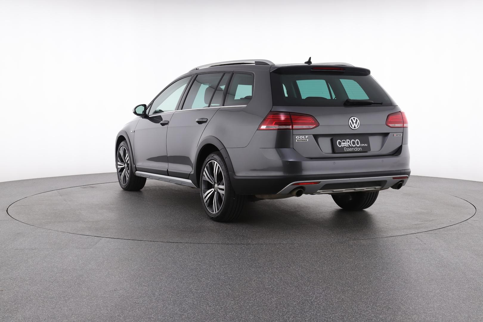 Volkswagen Golf image 3