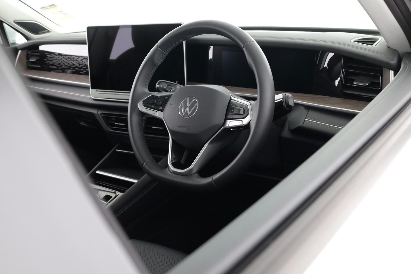 Volkswagen Tayron image 4