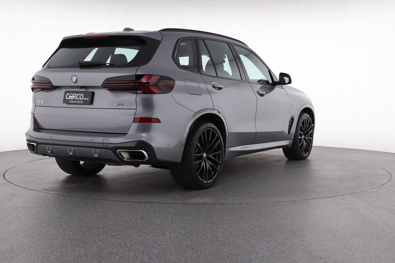 BMW X5 image 4