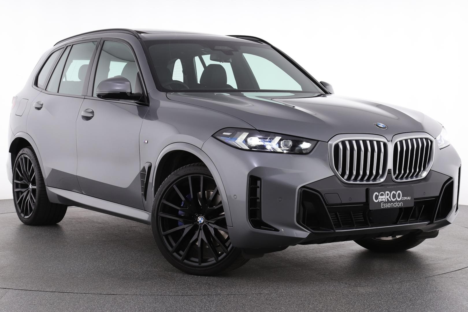 BMW X5 image 1