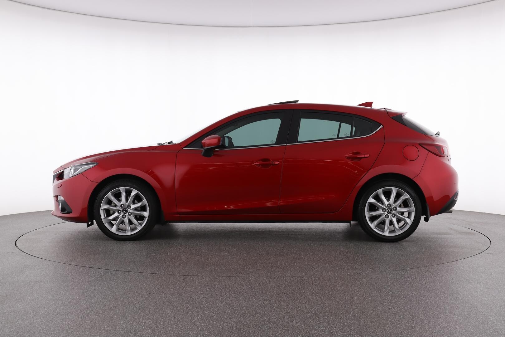 Mazda 3 image 3