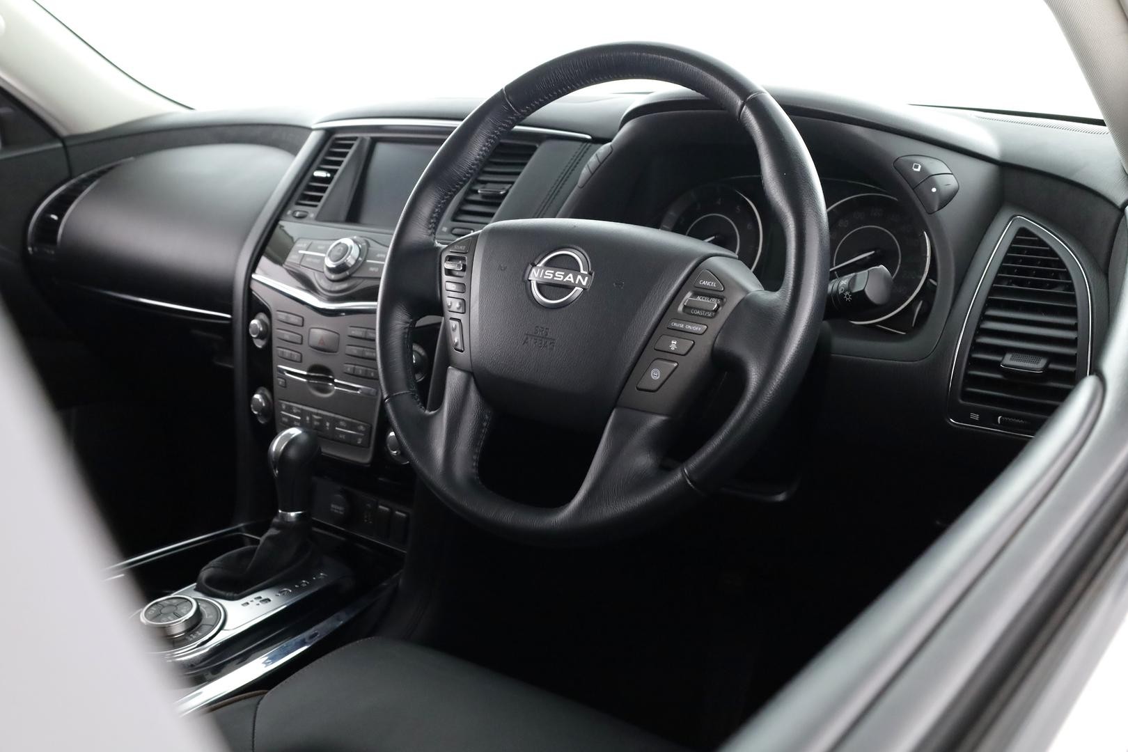 Nissan Patrol image 3