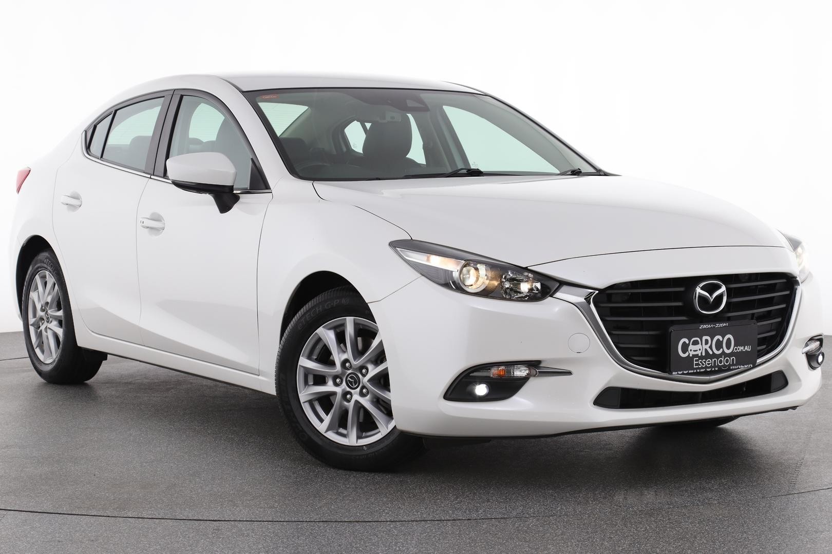 Mazda 3 image 1