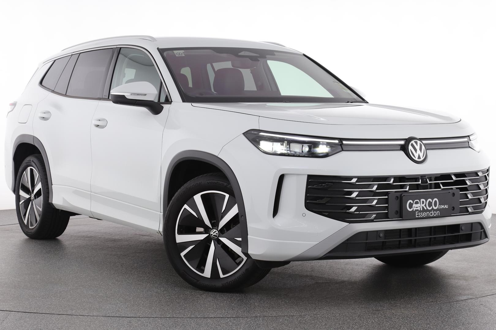 Volkswagen Tayron image 1