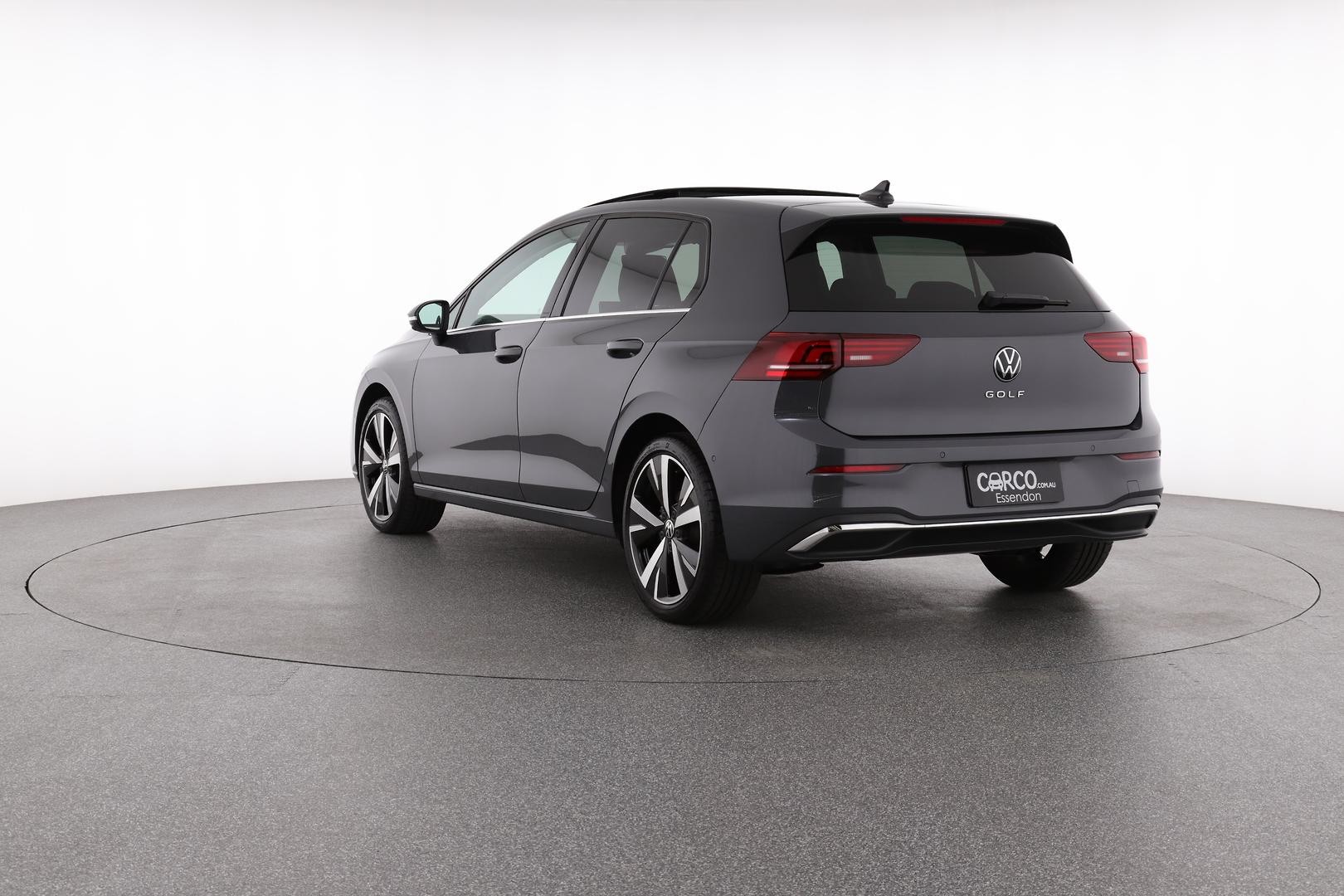 Volkswagen Golf image 3