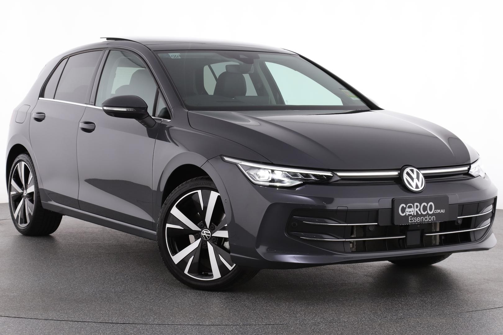 Volkswagen Golf image 1