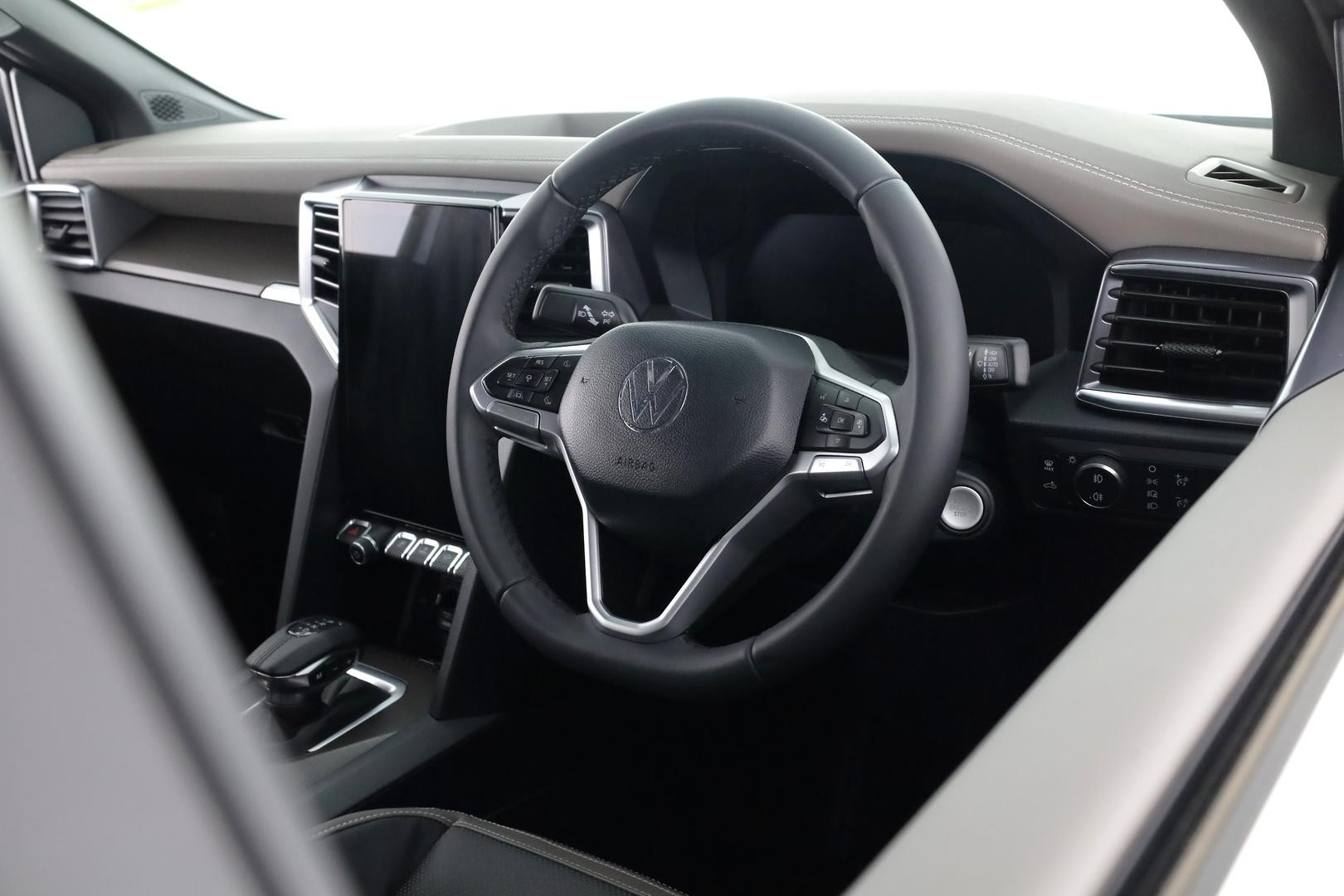 Volkswagen Amarok image 4