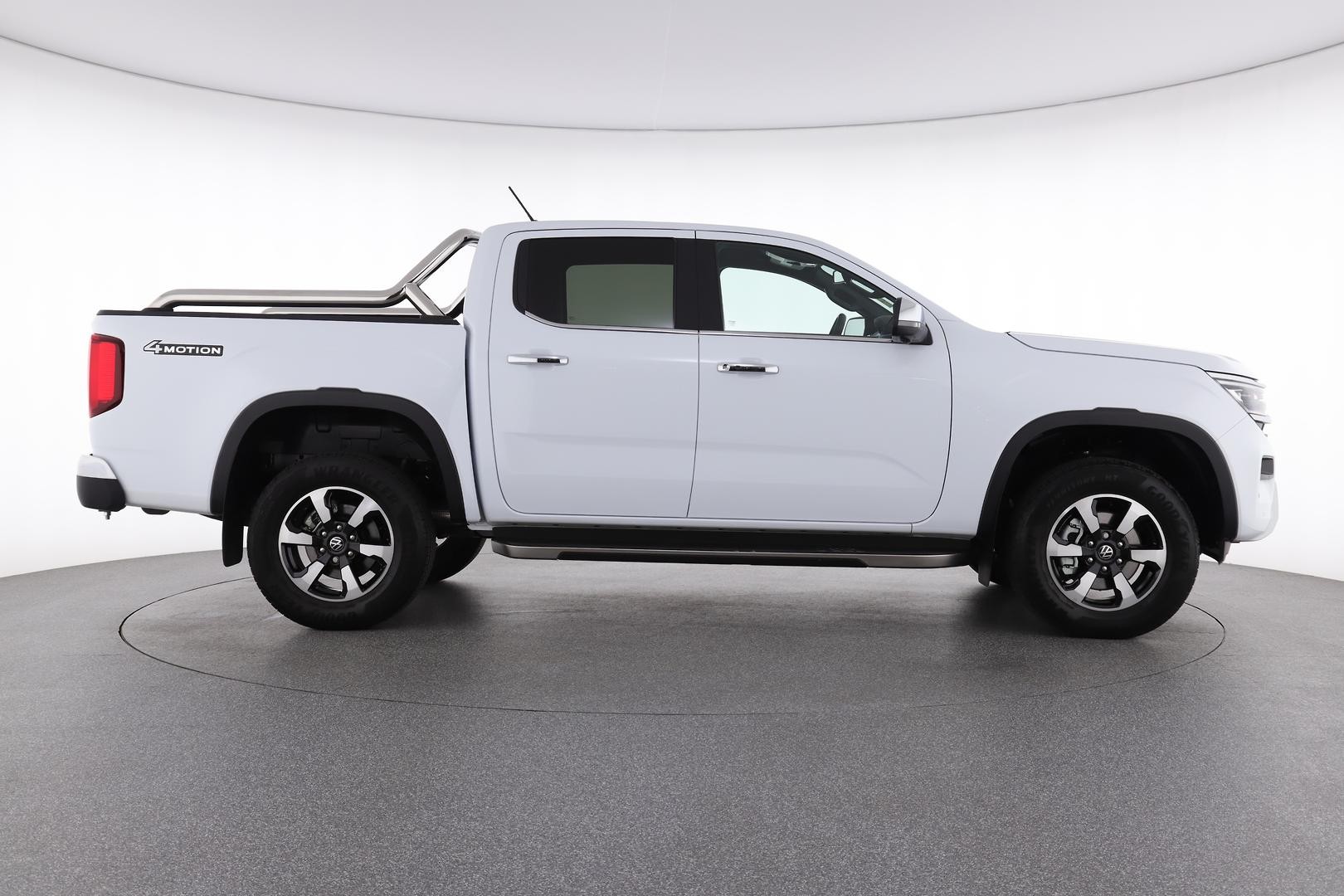 Volkswagen Amarok image 2