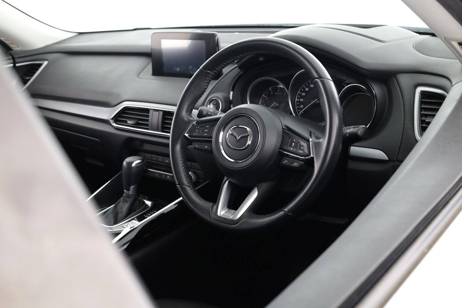 Mazda Cx-9 image 4