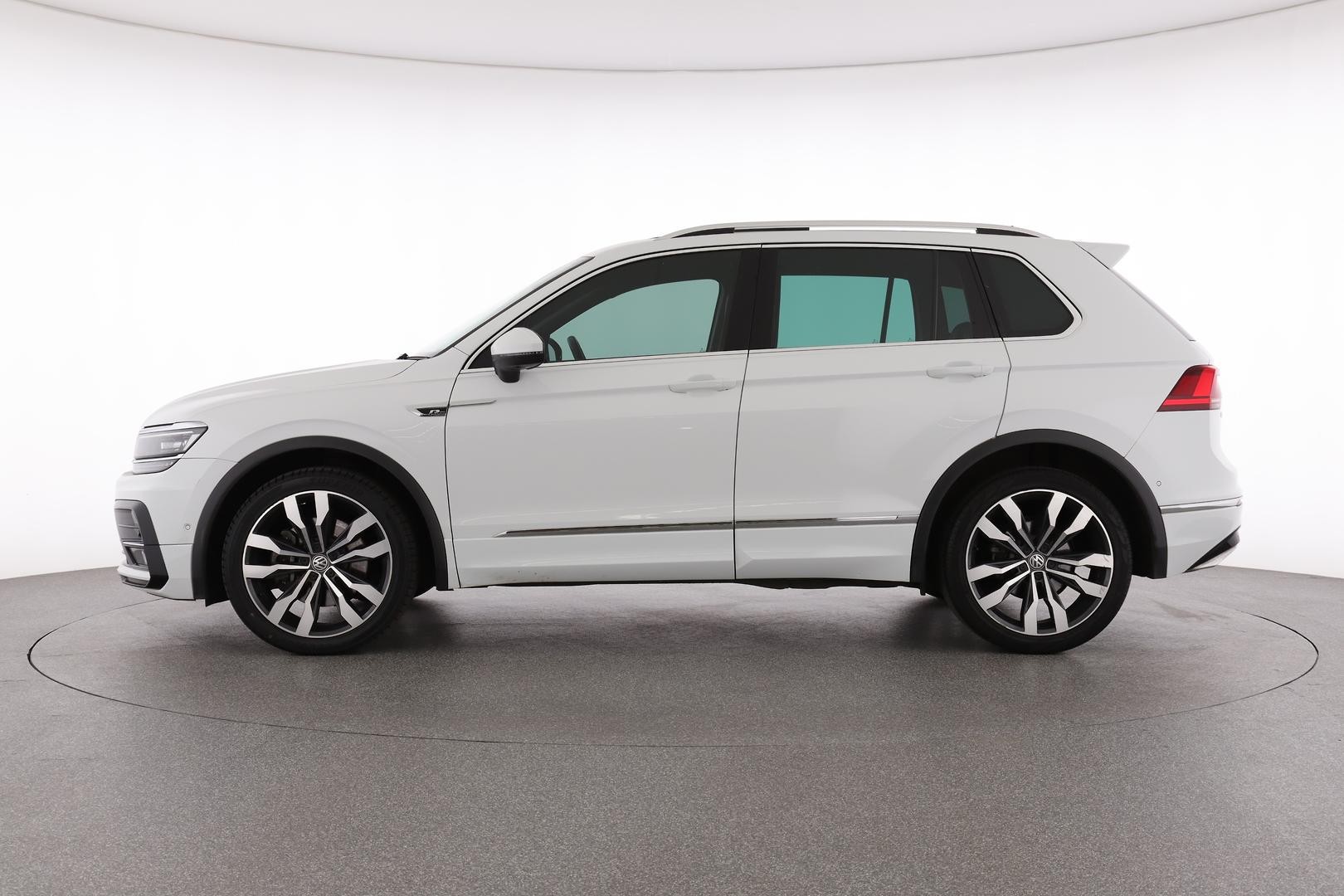 Volkswagen Tiguan image 3