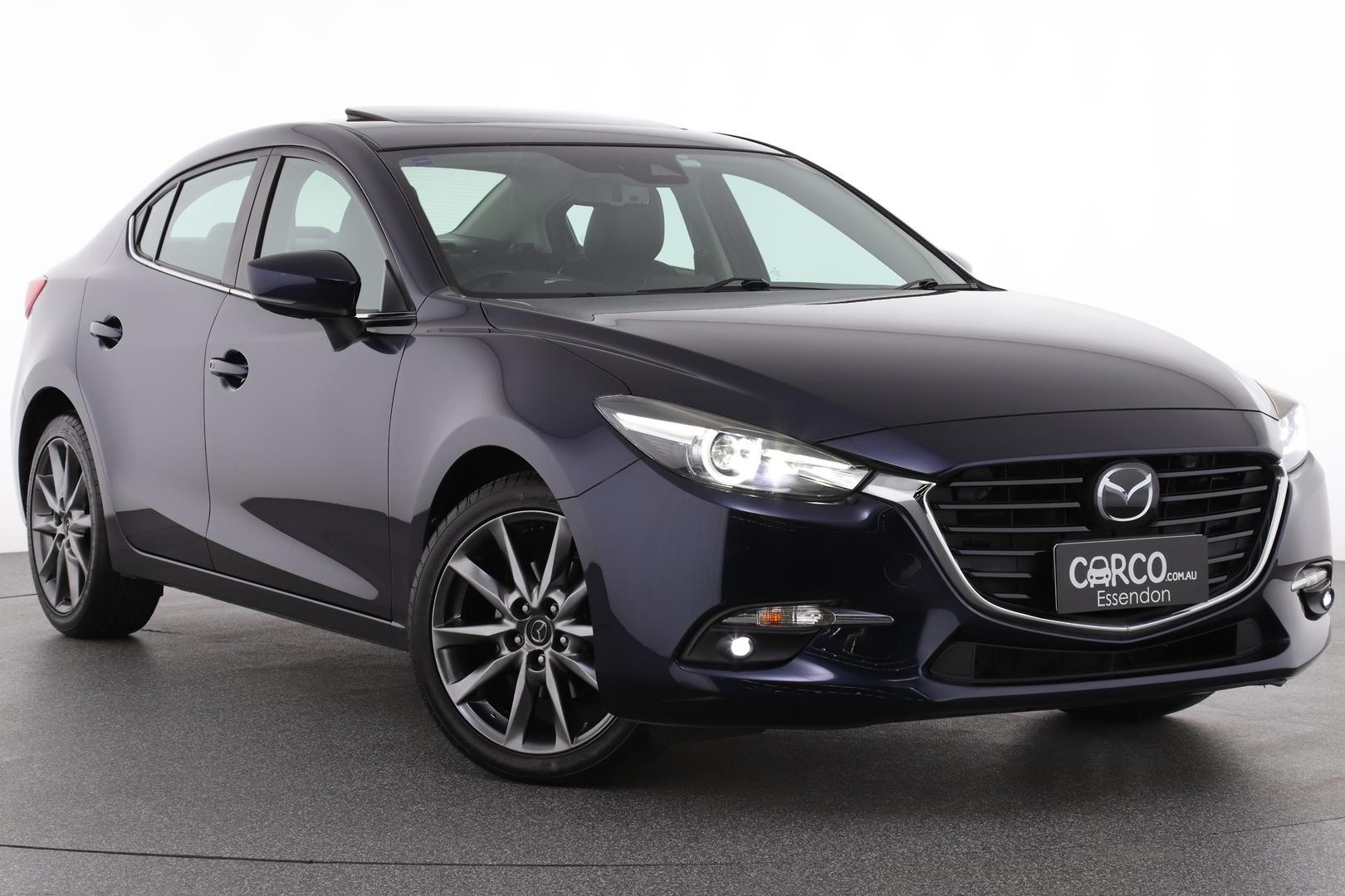 Mazda 3 image 1