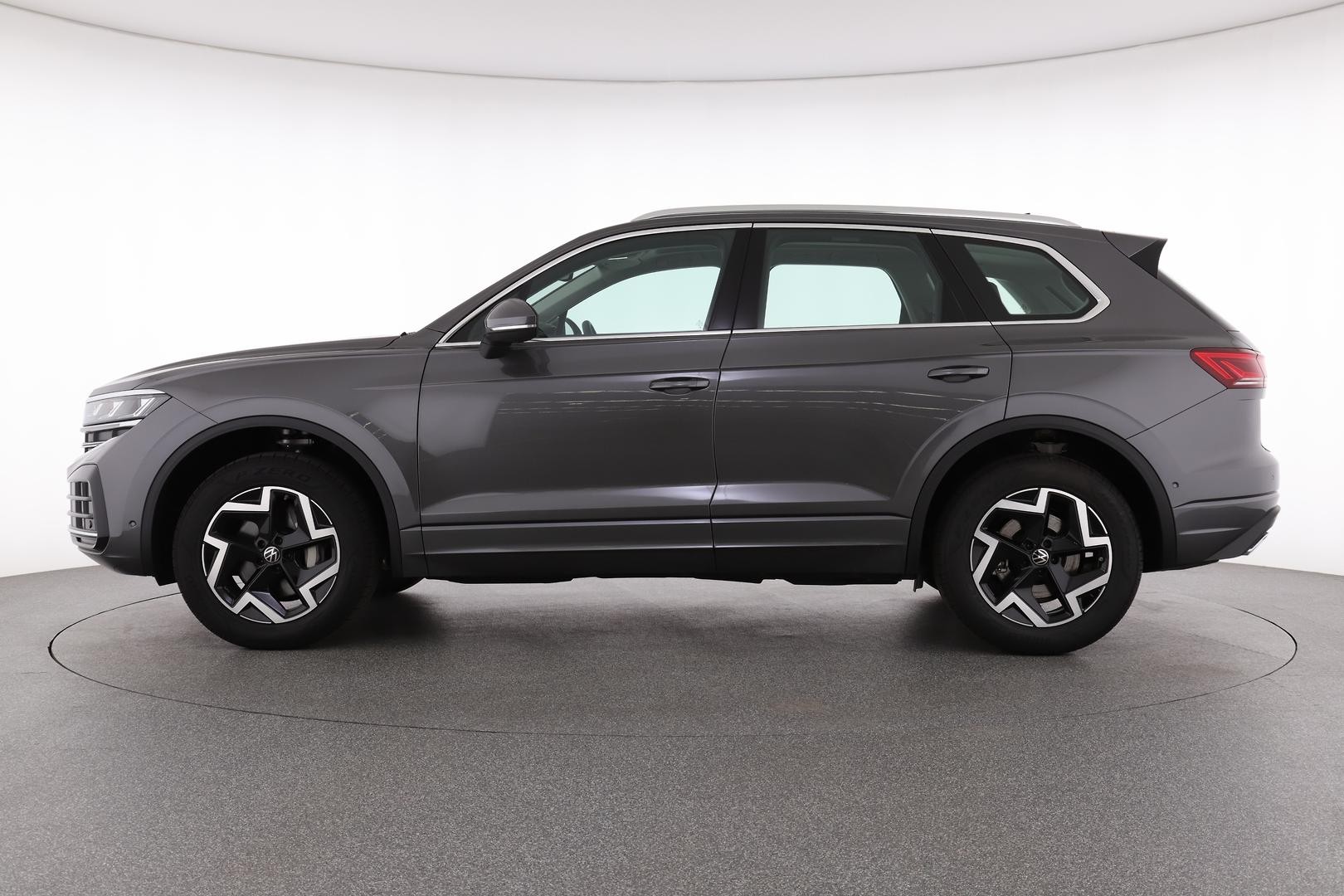 Volkswagen Touareg image 3