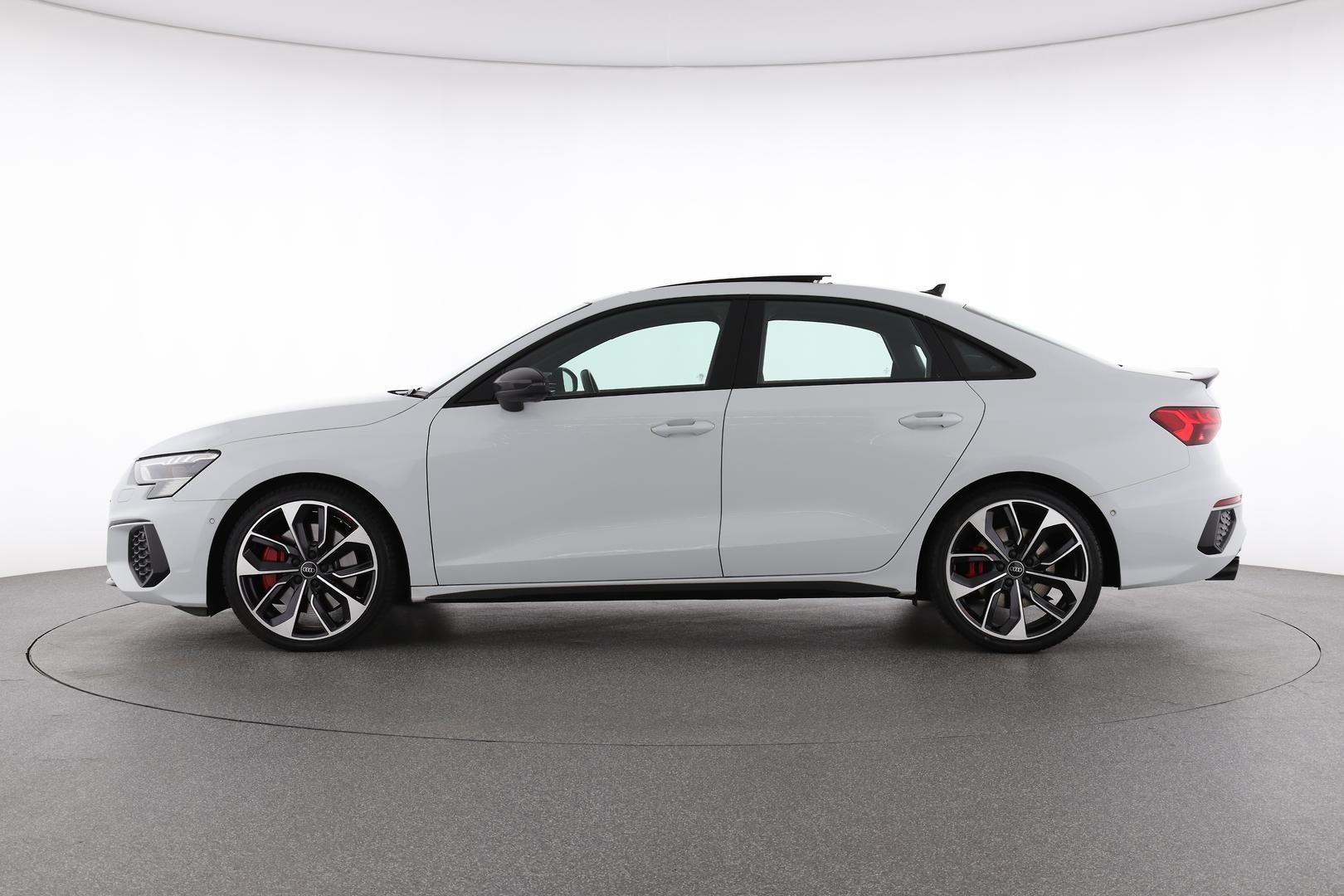 Audi S3 image 3
