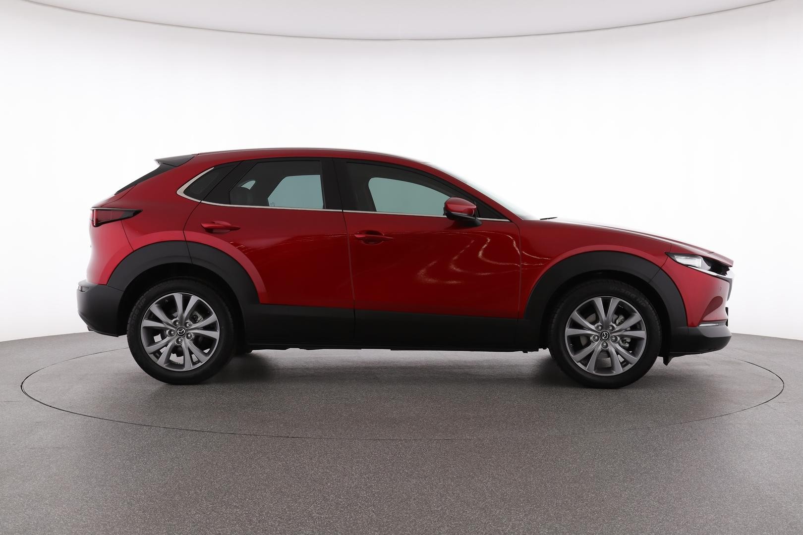 Mazda Cx-30 image 2