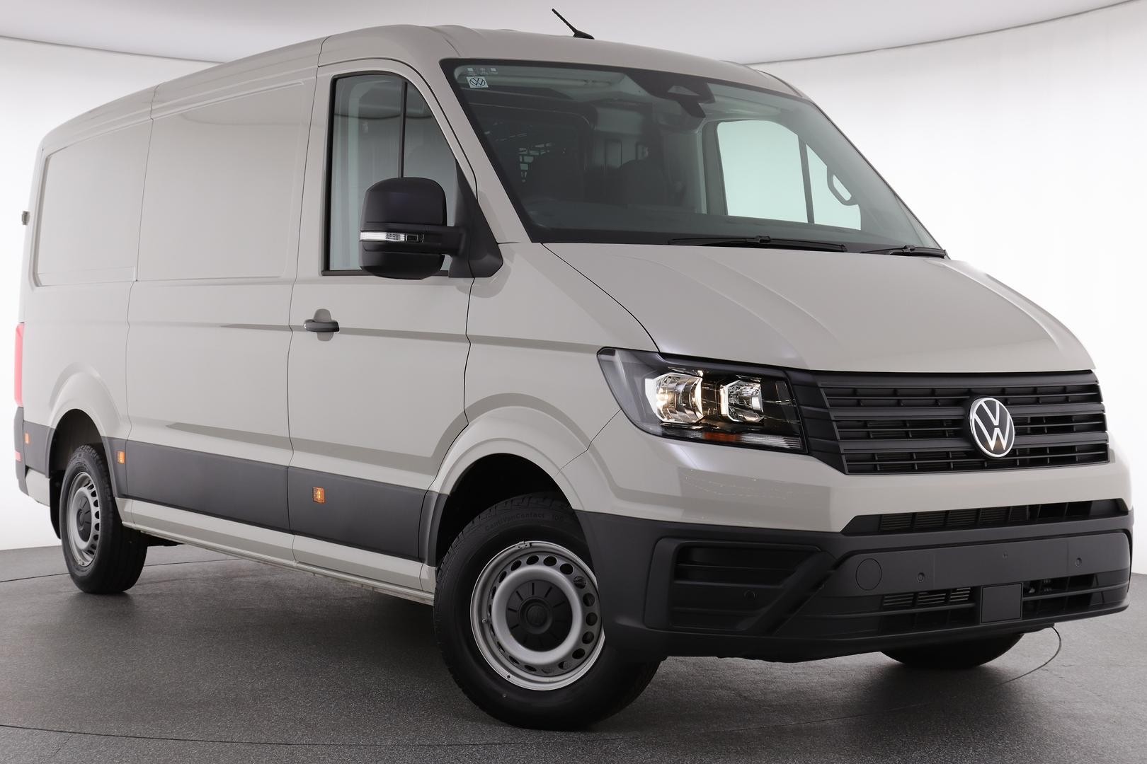 Volkswagen Crafter image 1