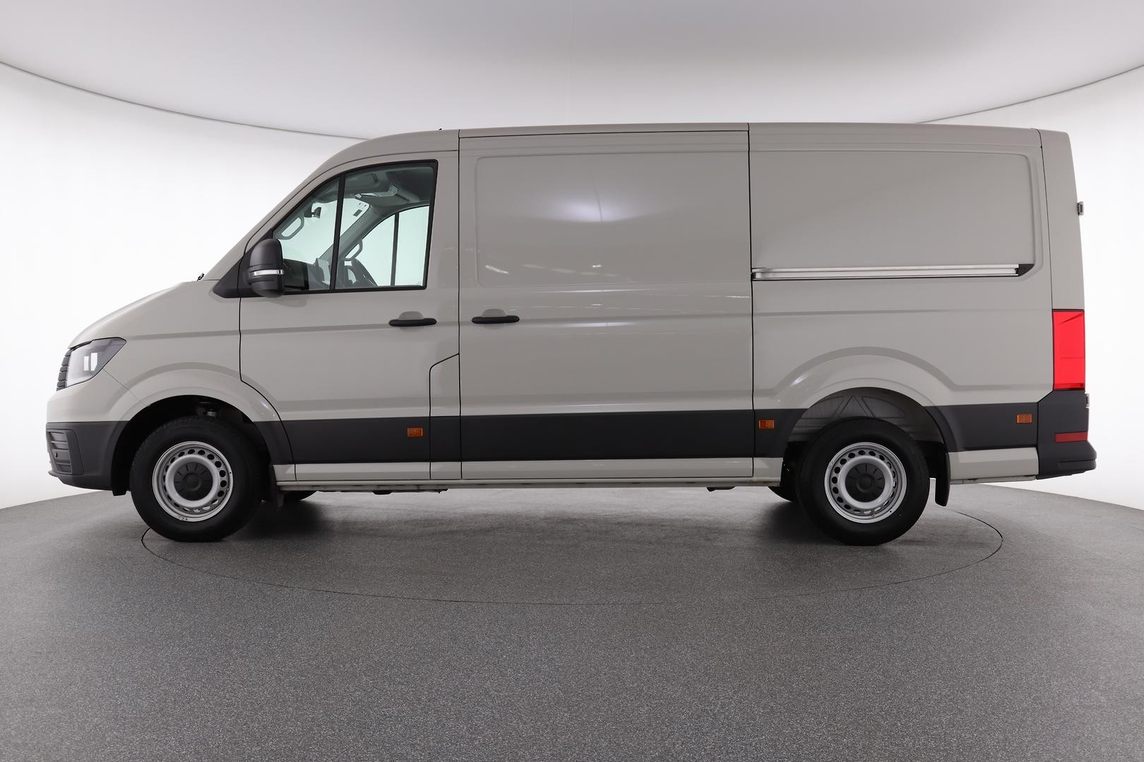 Volkswagen Crafter image 3