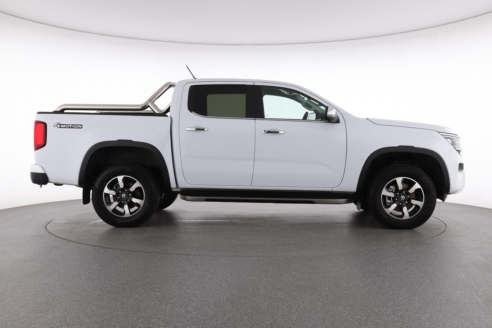 Volkswagen Amarok image 2