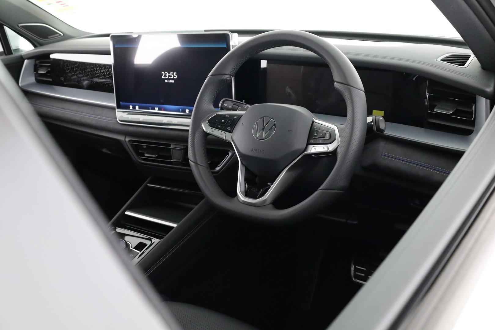 Volkswagen Tayron image 4