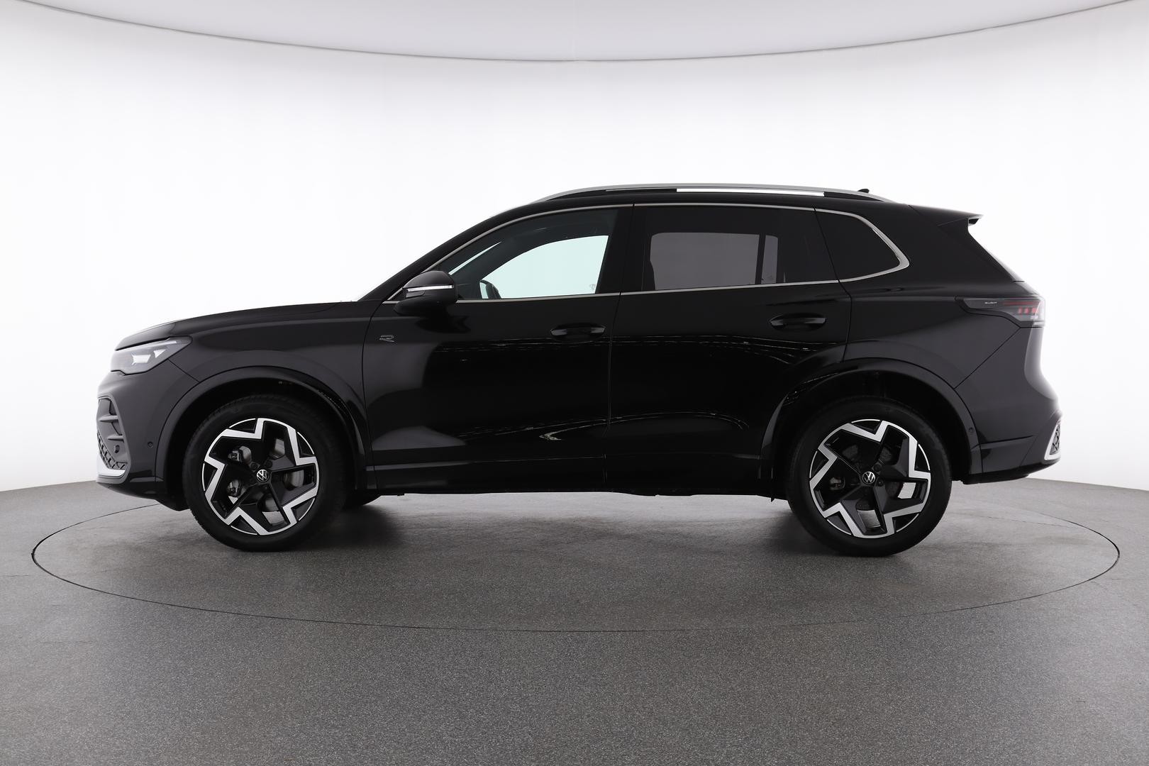 Volkswagen Tiguan image 3