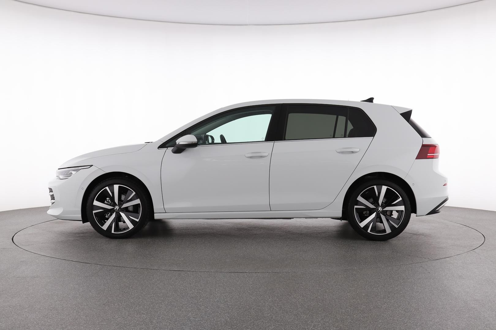 Volkswagen Golf image 3