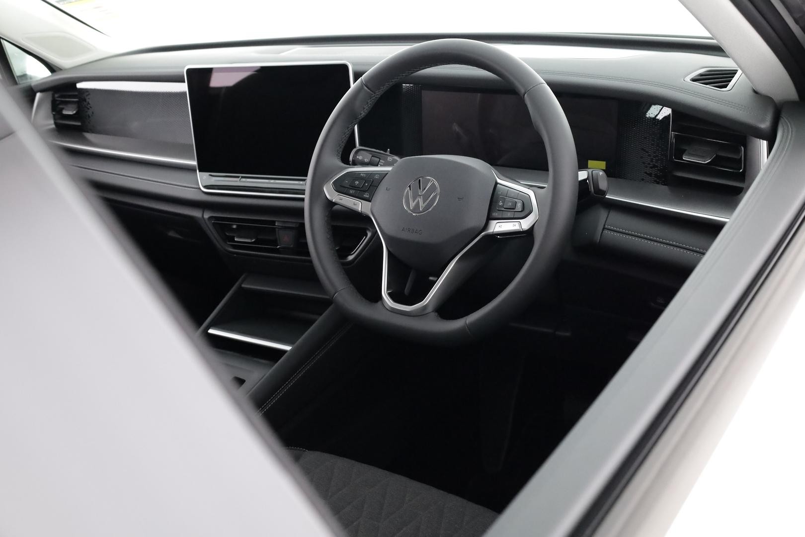 Volkswagen Tayron image 4